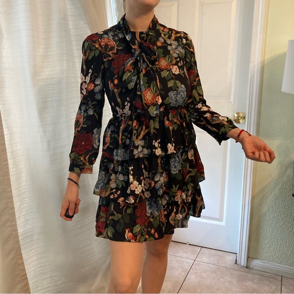 ❗️SOLD❗️Alice + Olivia Dress - Picture 1 of 11